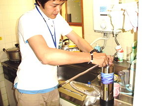 修道院に卓上浄水器をプレゼントさせて頂きました。